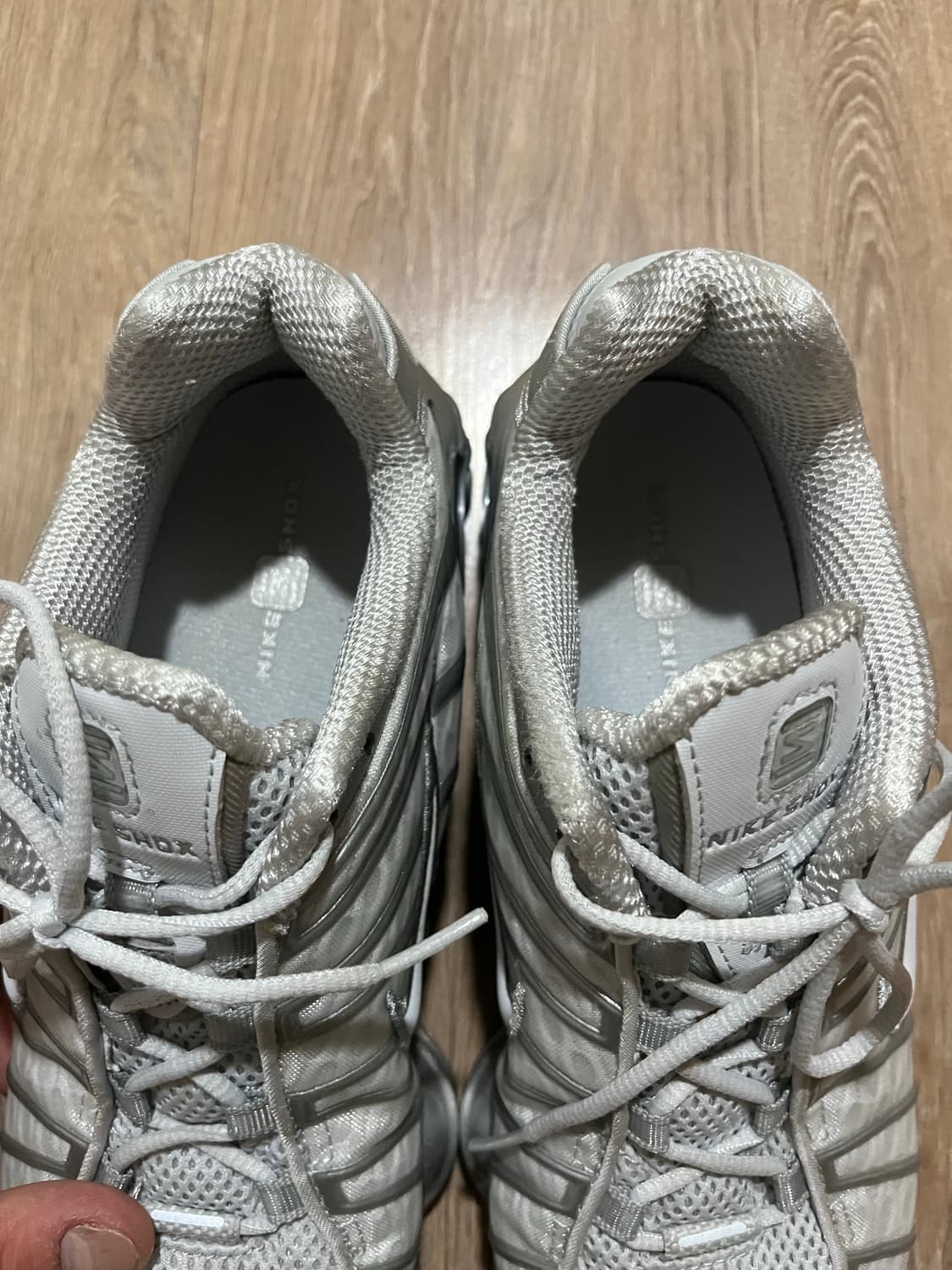 나이키 샥스tl 퓨어 플래티넘 앤 메탈릭 실버 265 상품이미지9