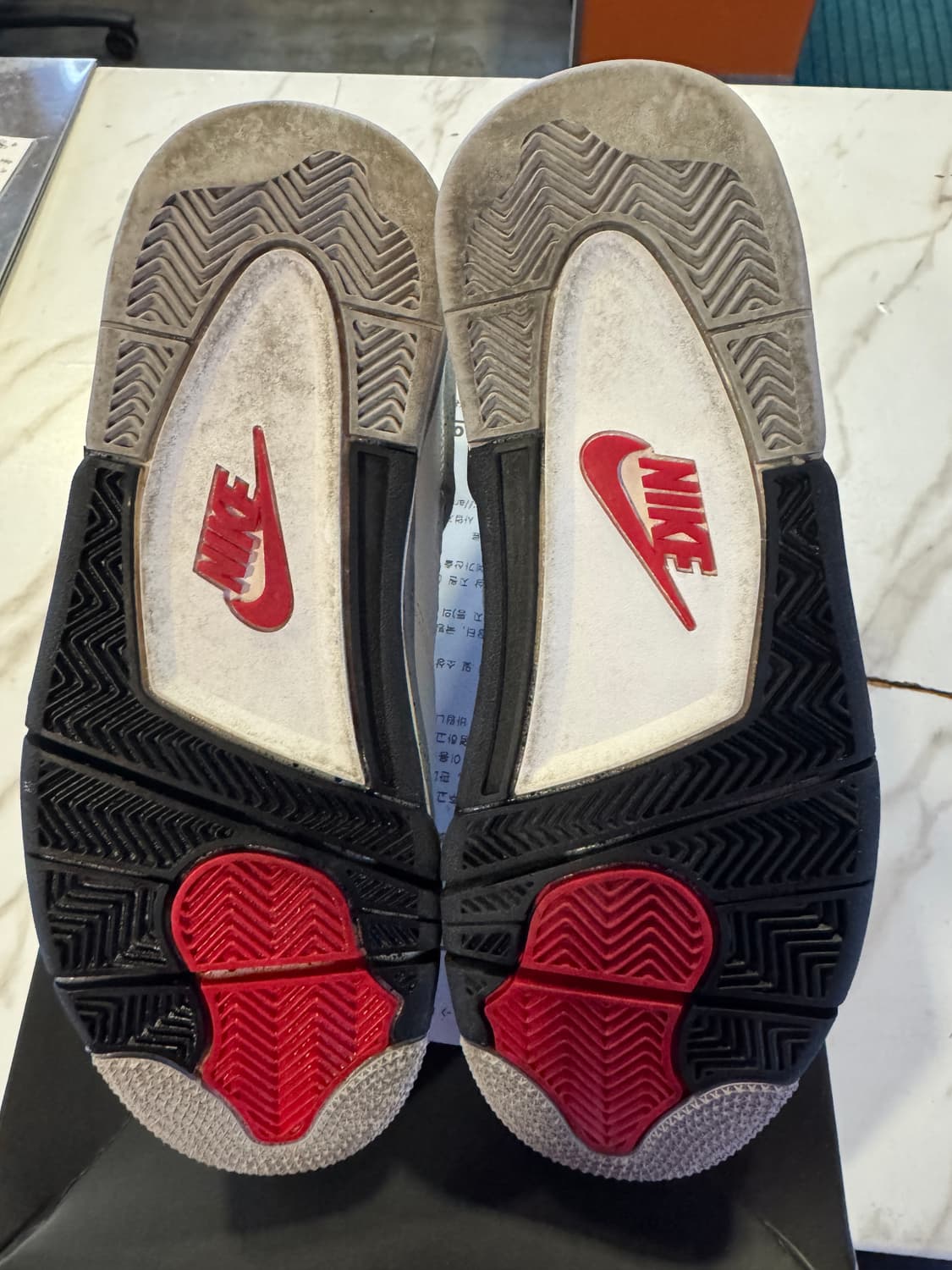 (정품) 조던4 화이트 시멘트 265 팝니다 상품이미지6