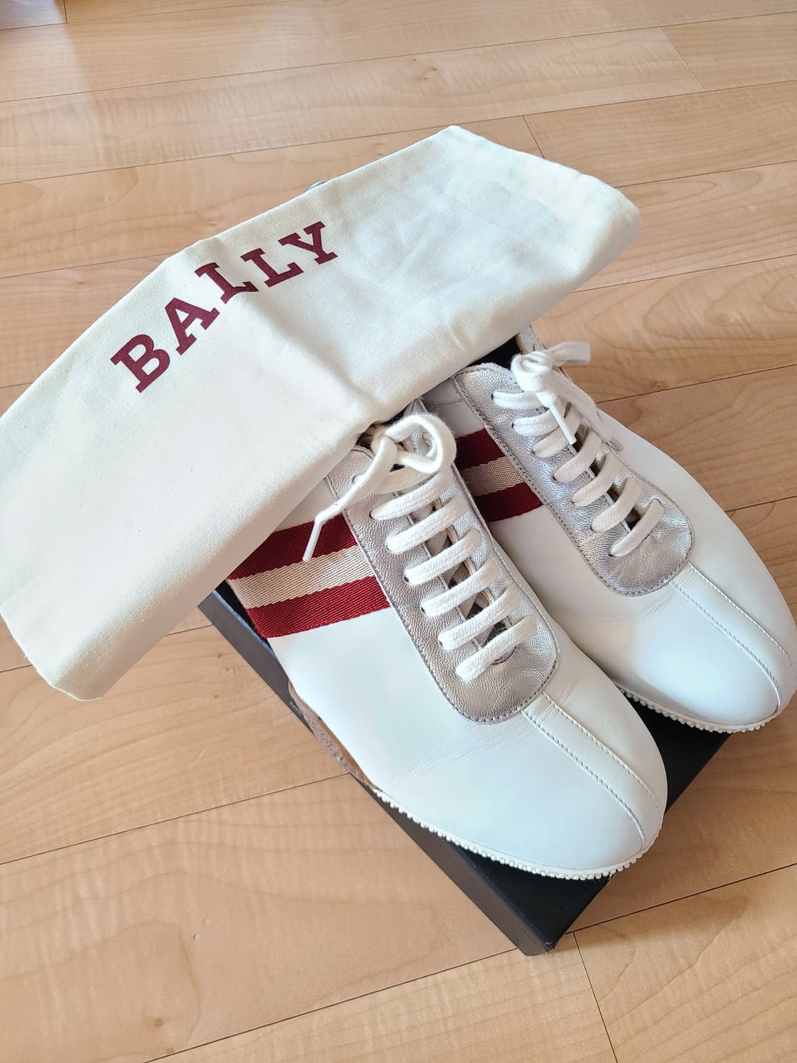 [최상급] 발리(BALLY)  가죽 스니커즈 (실버 배색/280-285) 상품이미지10