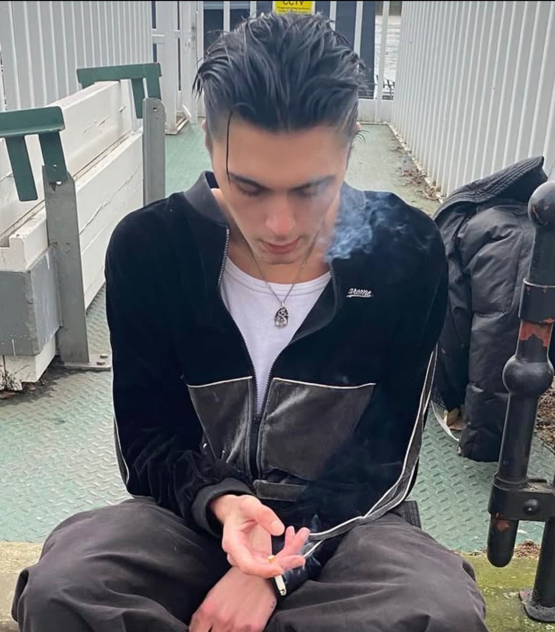 슈프림 벨루어 자켓 L 사이즈 상품이미지2