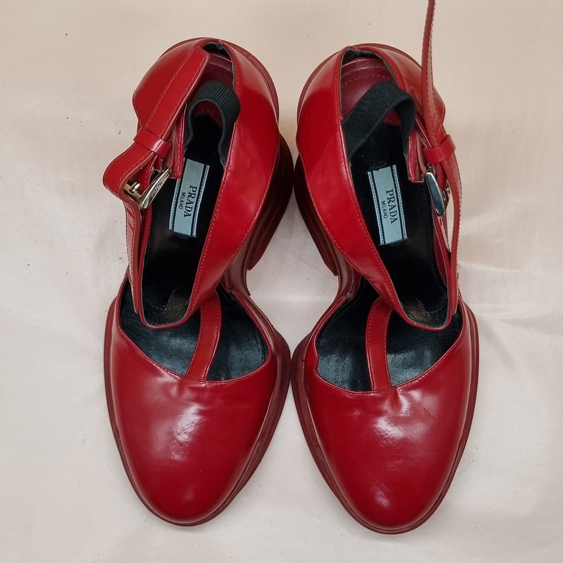 프라다 웻지T 스트랩힐250-255 상품이미지2