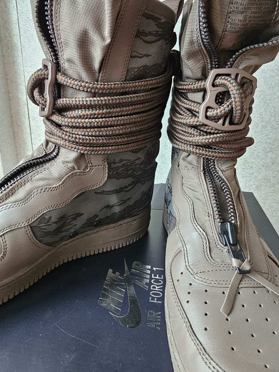 나이키 SF1 스폐셜 필드 에어포스1 상품이미지5