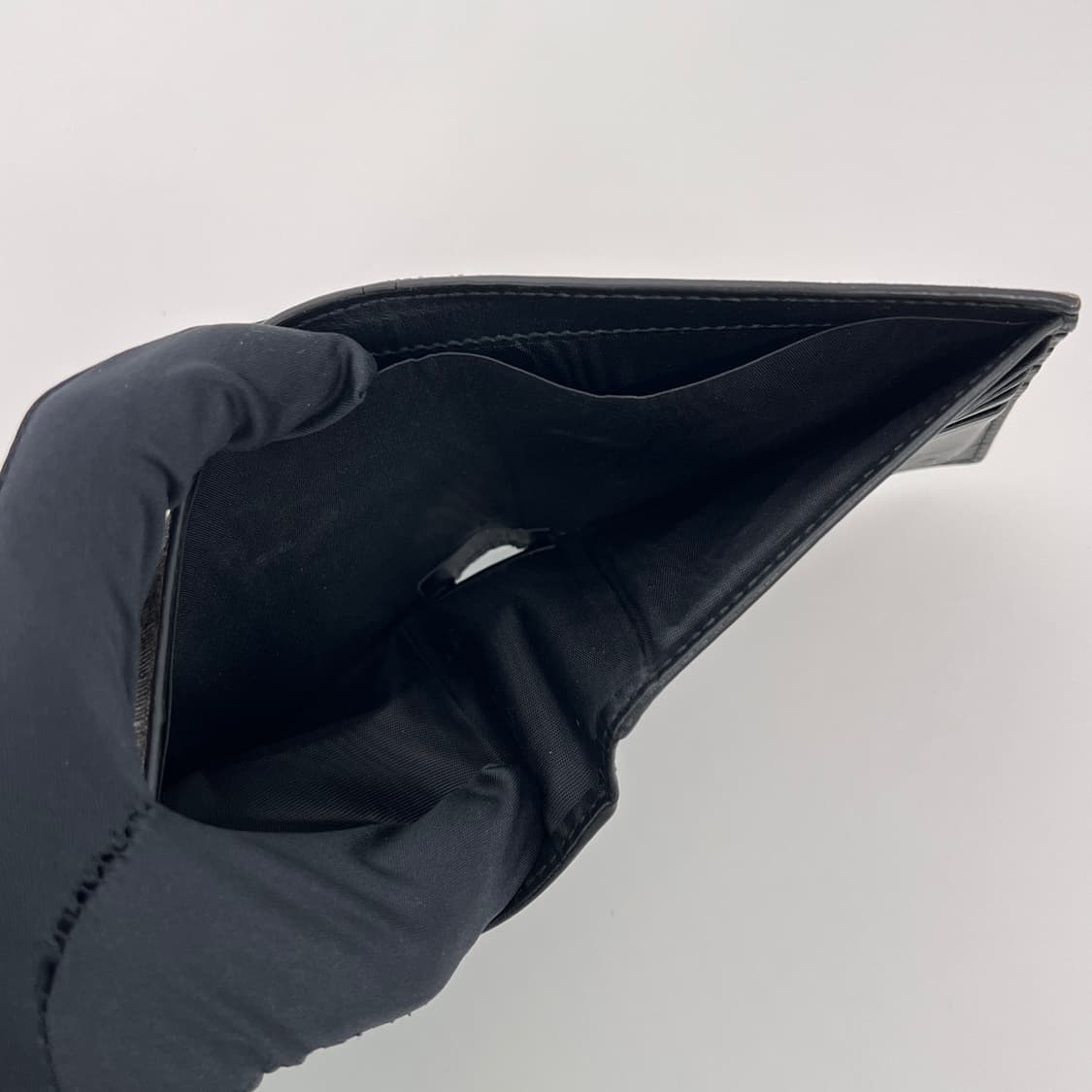 구찌 GG 수프림 스네이크 반지갑 (451268) 상품이미지7