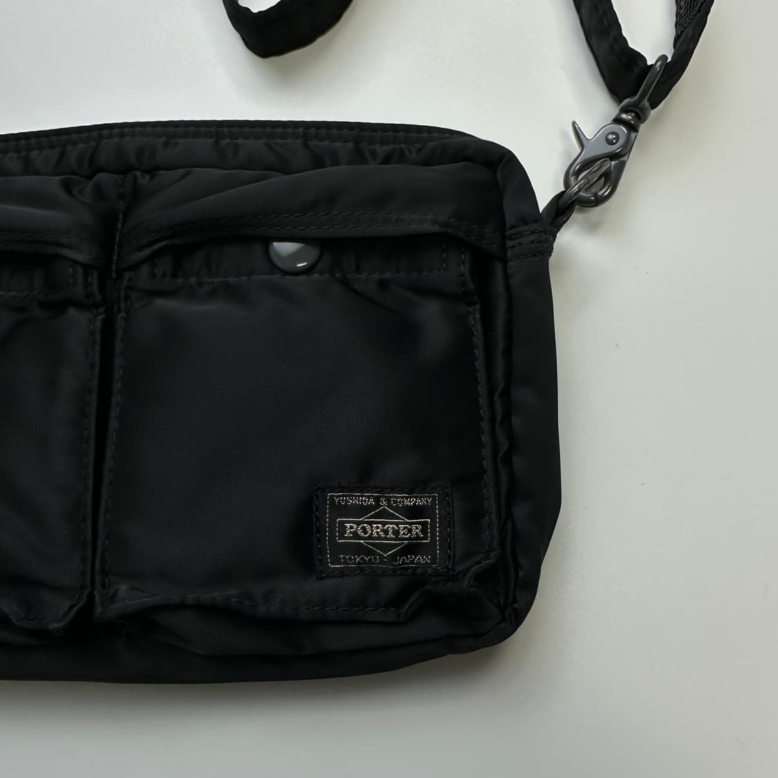 PORTER TANKER SHOULDER BAG 포터 탱커 숄더백 상품이미지2