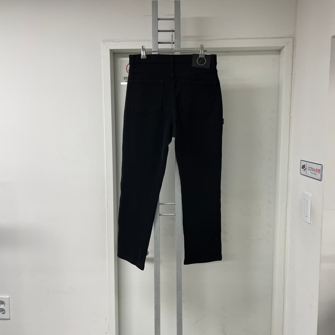 베르사체 블랙 팬츠 44 상품이미지1