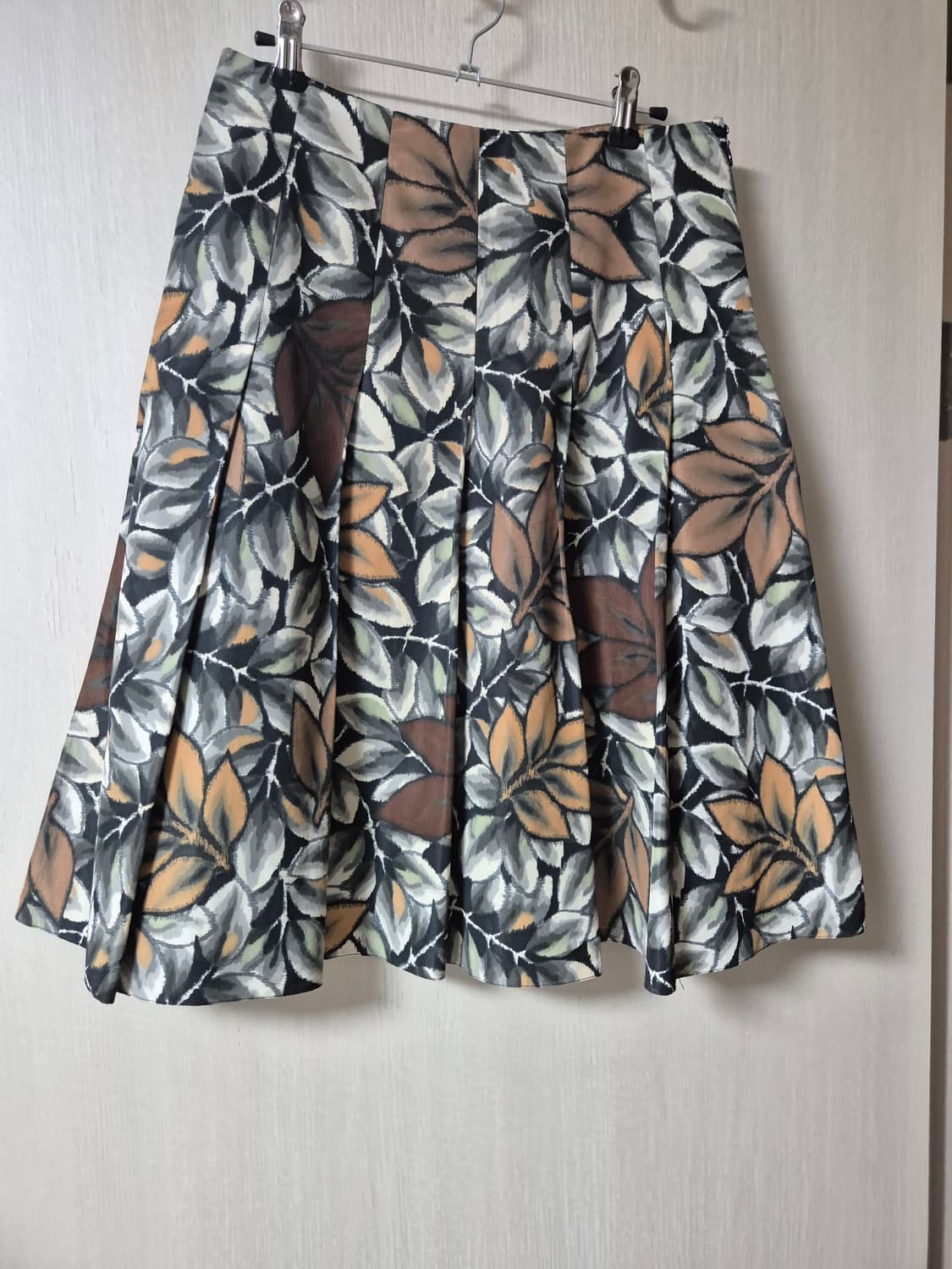 (정품) 마르니 플라워 스커트 패턴  플리츠 스커트 38 상품이미지1