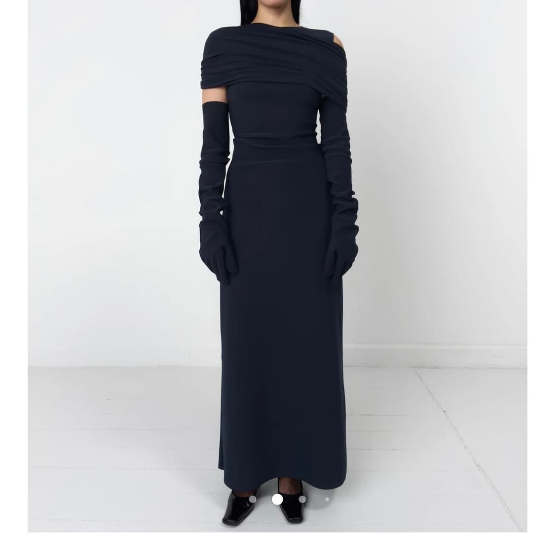 Birrot LAY1 SHAWL 비롯 레이원 숄 블랙 상품이미지2