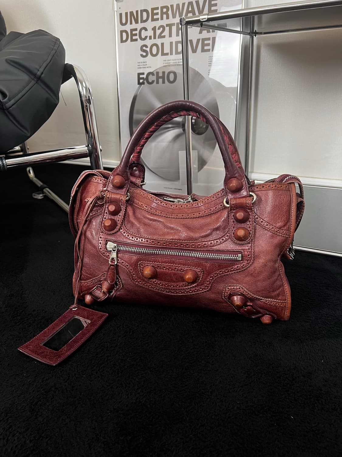 발렌시아가 자이언트 모터백 상품이미지1