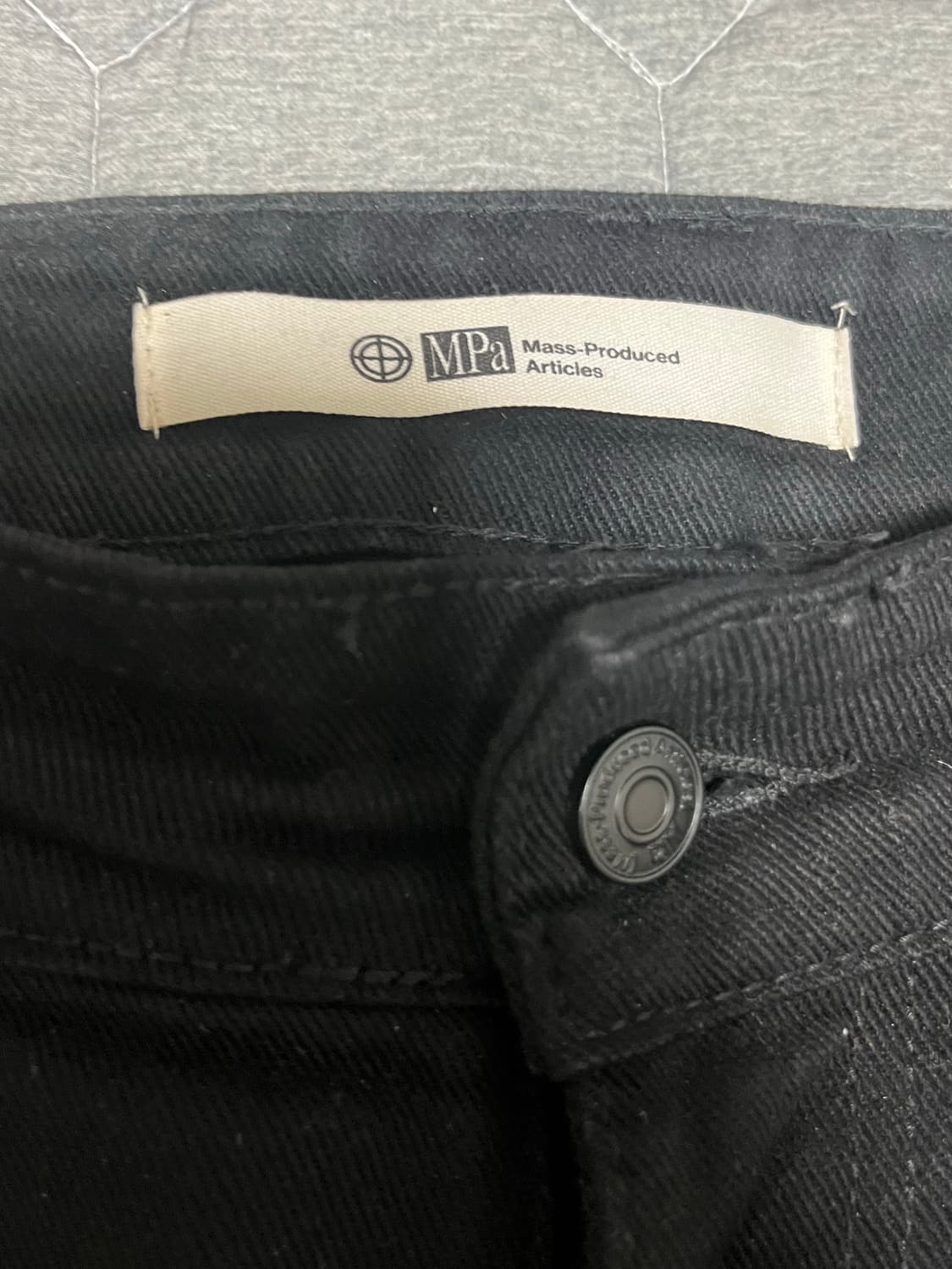 플라스틱 프로덕트 블랙팬츠 mpa 상품이미지3