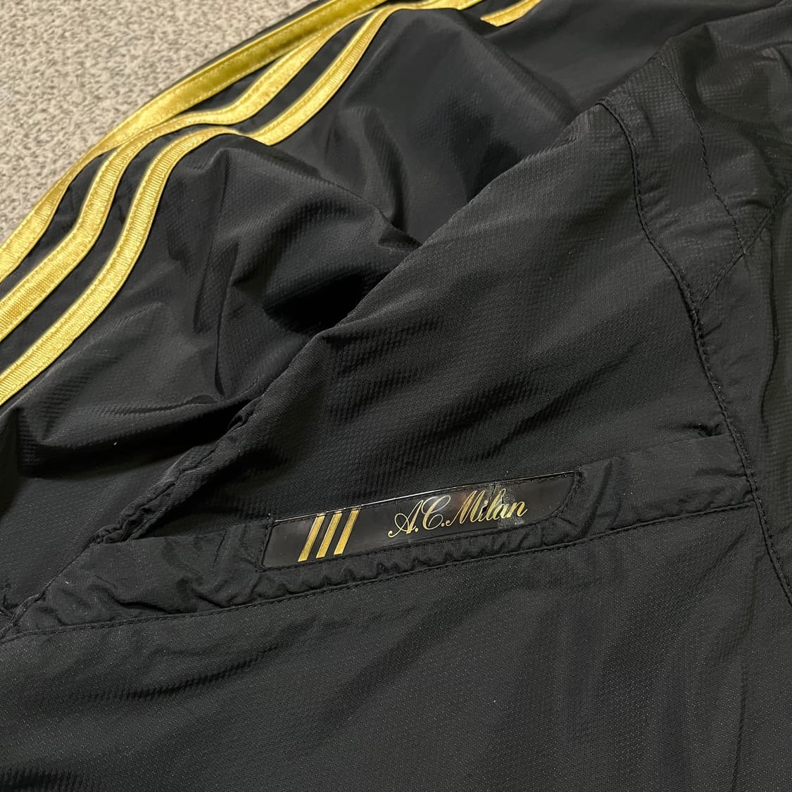 아디다스 AC밀란 바람막이 자켓 상품이미지3