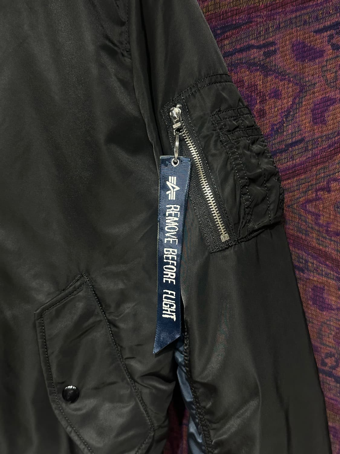 알파인더스트리 x 라이풀 MA1 항공점퍼 상품이미지4