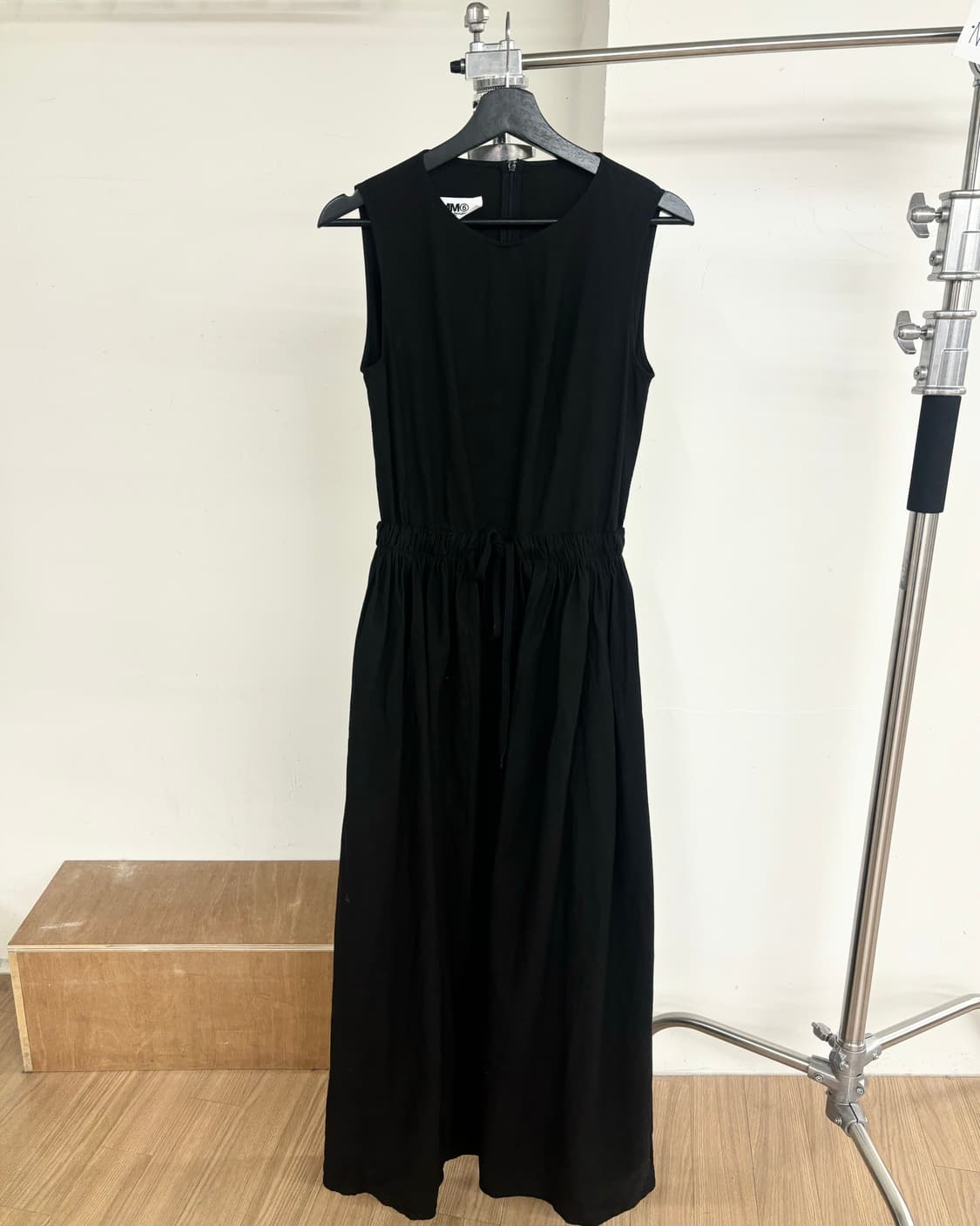 MM6 블랙 슬리브리스 원피스 상품이미지1