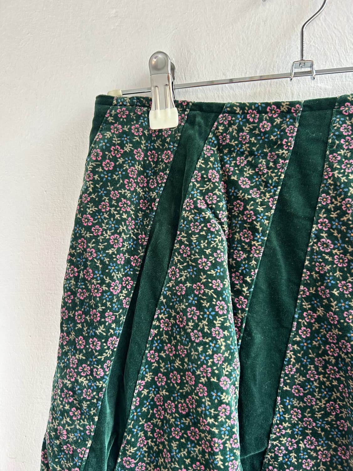 잔꽃 코듀로이 스커트  상품이미지2