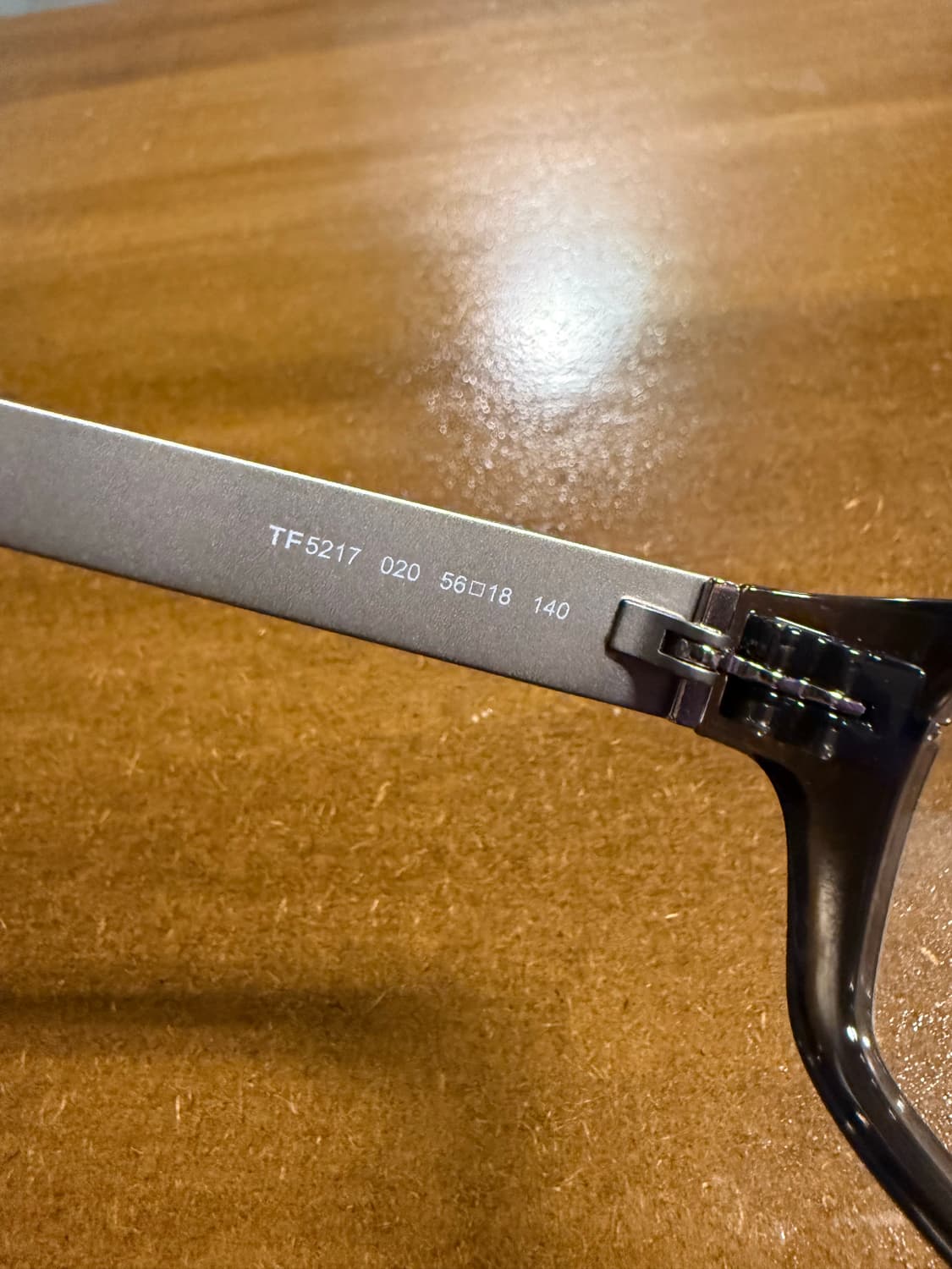톰포드 TOM FORD TF5217 블랙 뿔테 안경 상품이미지6