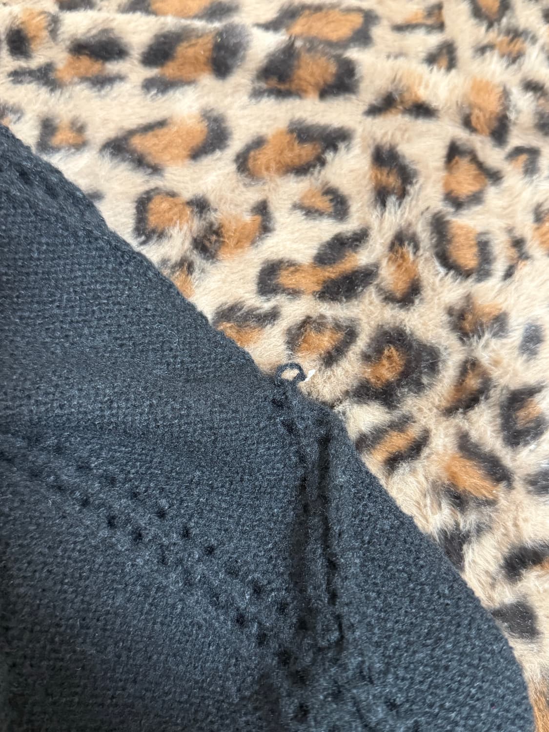 루즈핏 검정 니트 상품이미지3