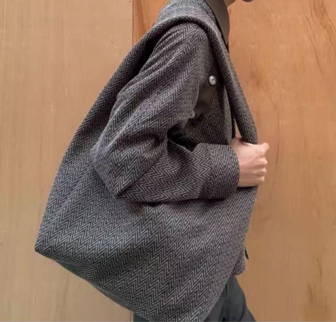 Omar Afridi 오마르 아프리디 자카드 팩토리백 숄더백 새상품 상품이미지1