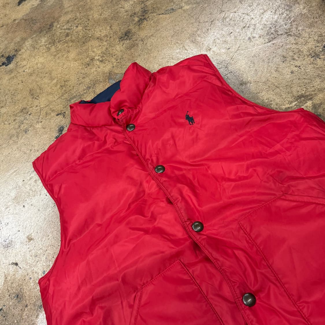 폴로 랄프로렌 양면 리버시블 레드 네이비 패딩 조끼  상품이미지4
