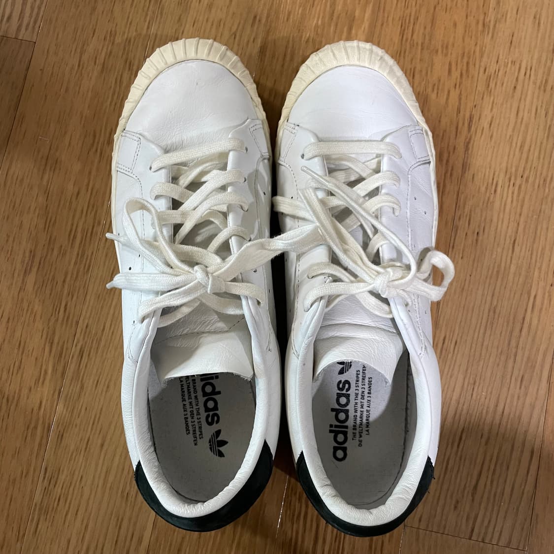 아디다스 에버린 스니커즈 260-265 상품이미지4