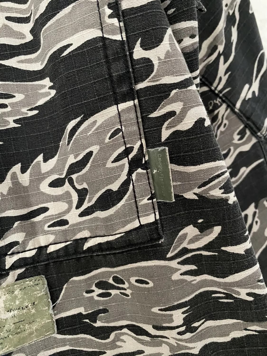 WTAPS 더블탭스 아카이브 엠파이어 타이거카모 밀리터리 자켓 상품이미지4