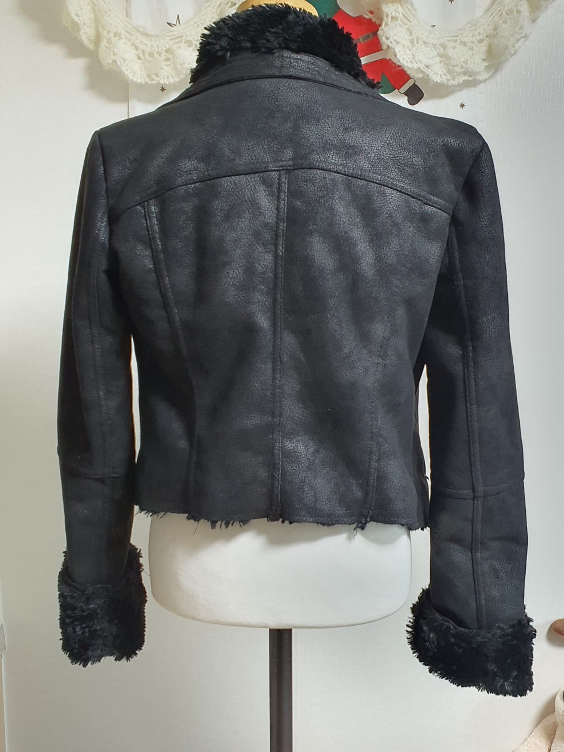 [갸루] 블랙 무스탕 퍼 자켓 상품이미지6