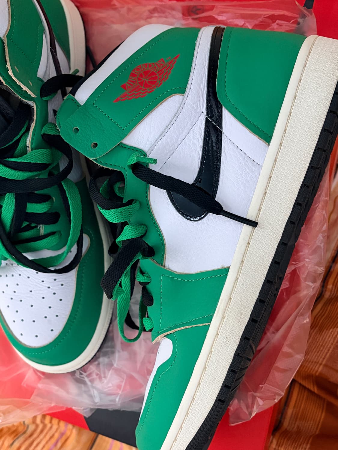 에어 조던 1 레트로 하이 OG W 럭키그린 (280) 상품이미지2