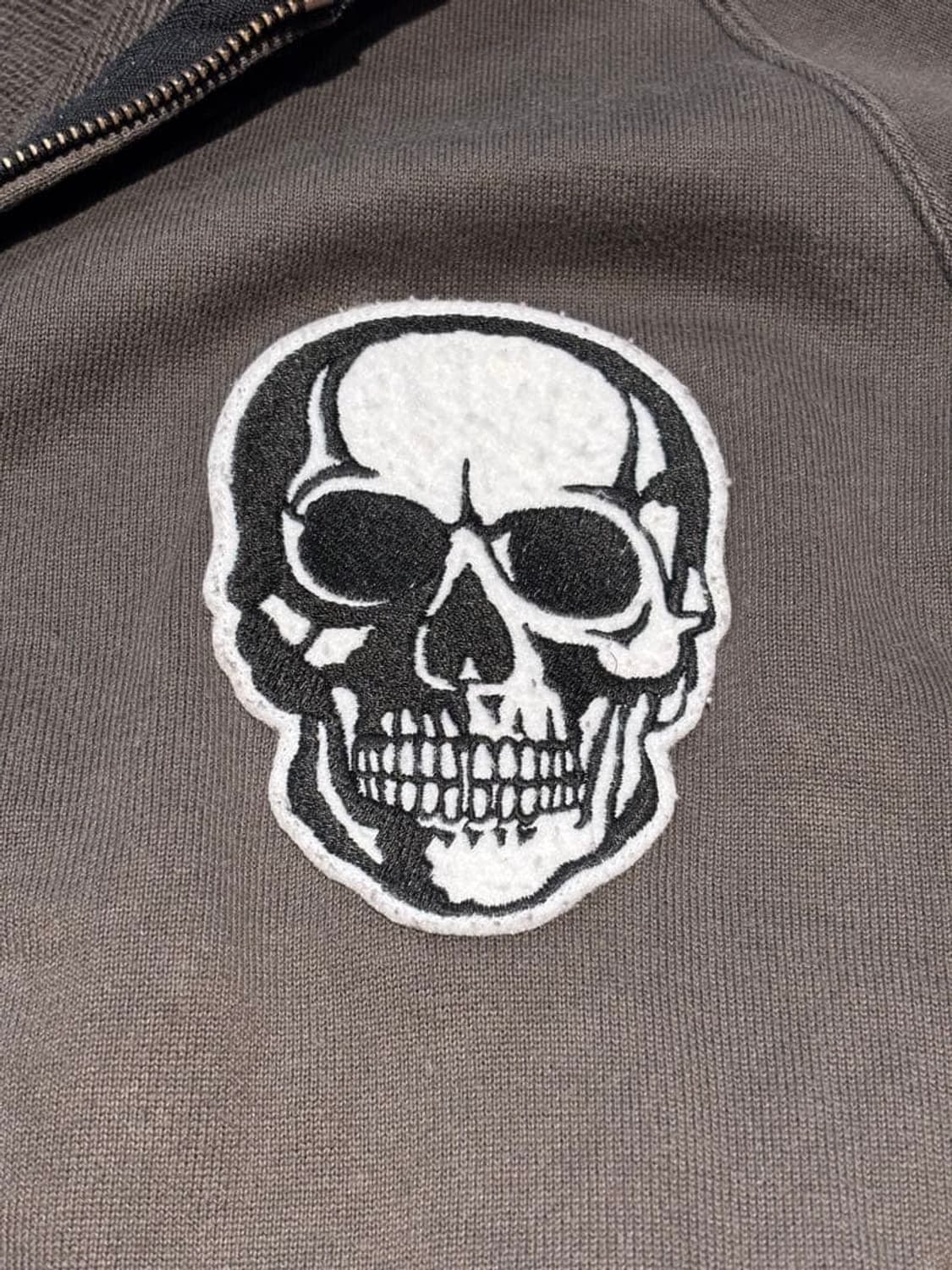 04SS 넘버나인 드림기 스컬 와펜 후드 집업 상품이미지6