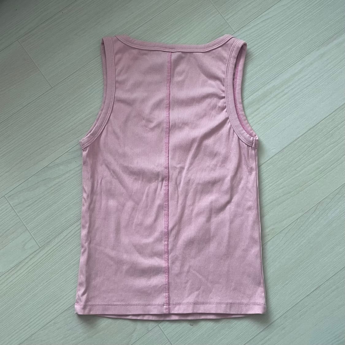 Rence 렌세 메탈 장식 참 슬리브리스 탑 상품이미지2