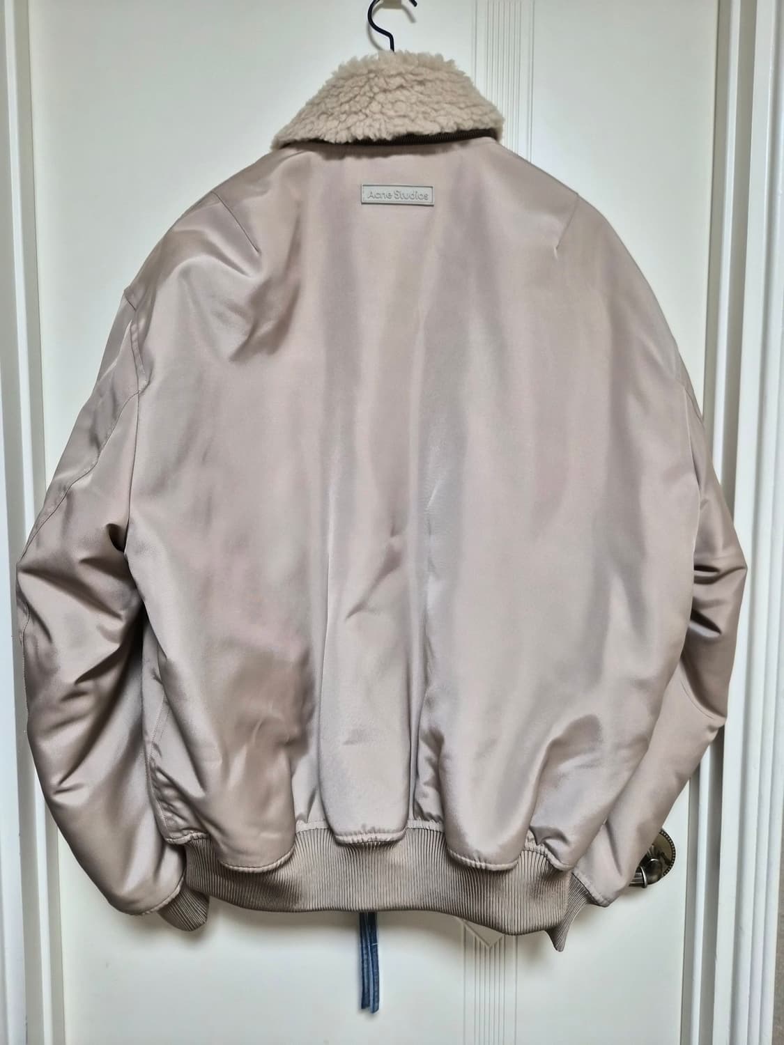 아크네스튜디오 시어링자켓 상품이미지2