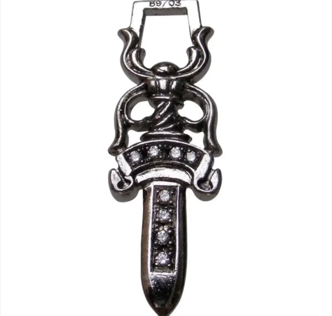 크롬하츠 블랙다이아 대거 펜던트 M 상품이미지1