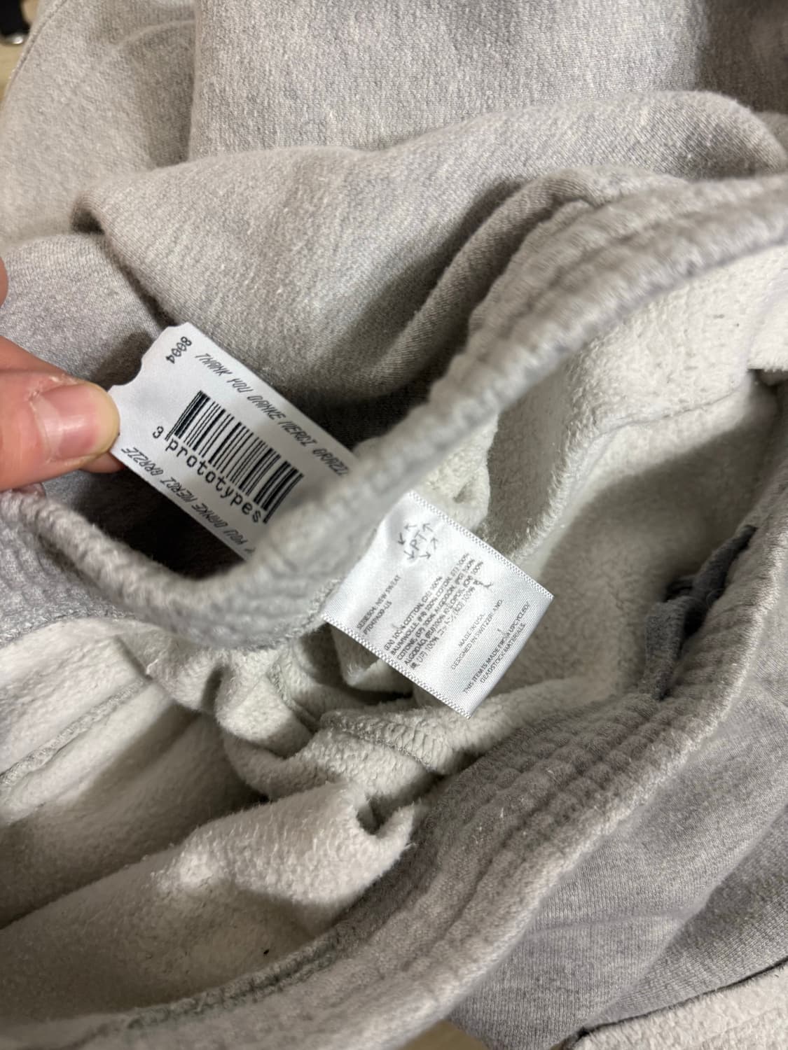 prototypes 초기 컷오프 와이드 스웨트팬츠 상품이미지5