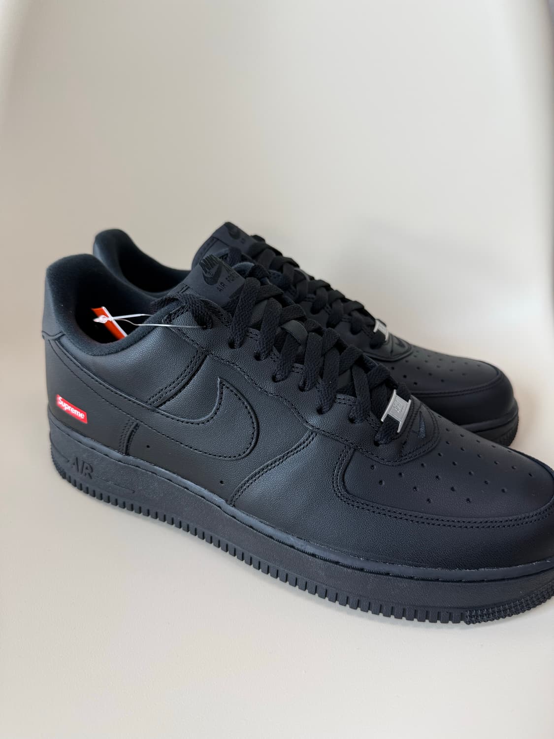 슈프림 x 나이키 에어포스 블랙 상품이미지4