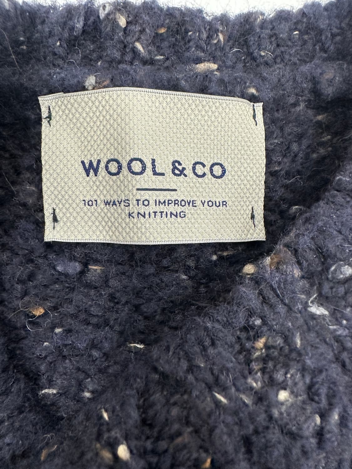 시리즈 울앤코 네이비 니트 상품이미지3