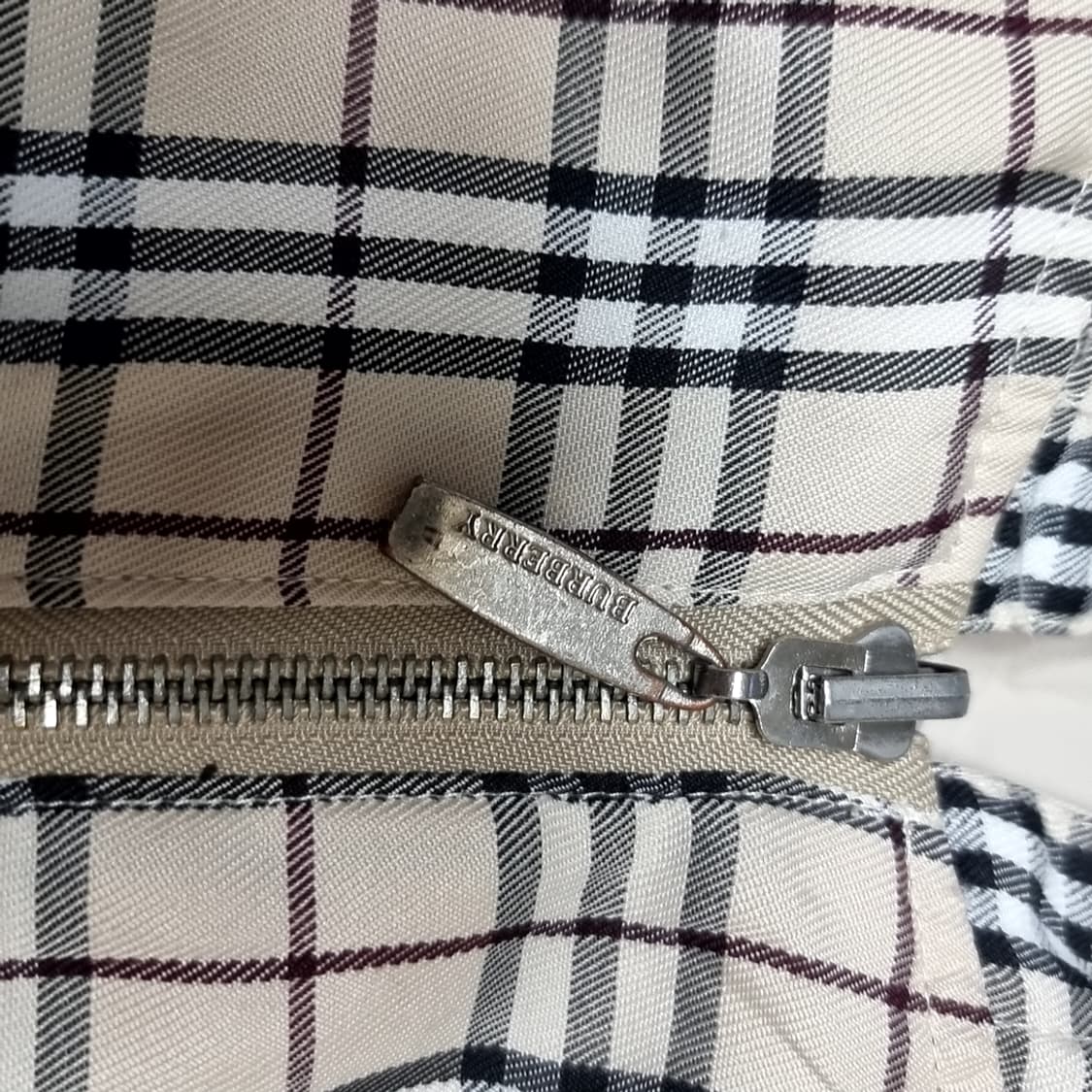 버버리 양면 체크 패턴 후드 집업 자켓(100) 상품이미지2