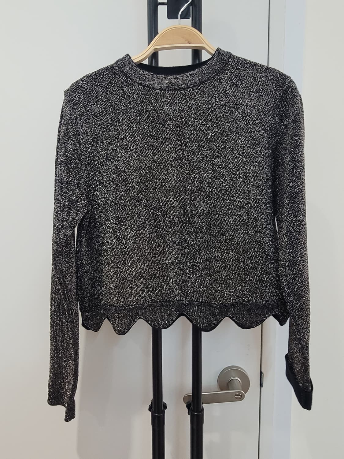 자라 ZARA 글리터 크롭 니트 S사이즈 상품이미지1