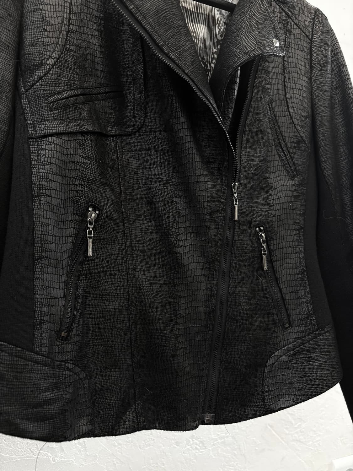black oblique jacket 상품이미지3