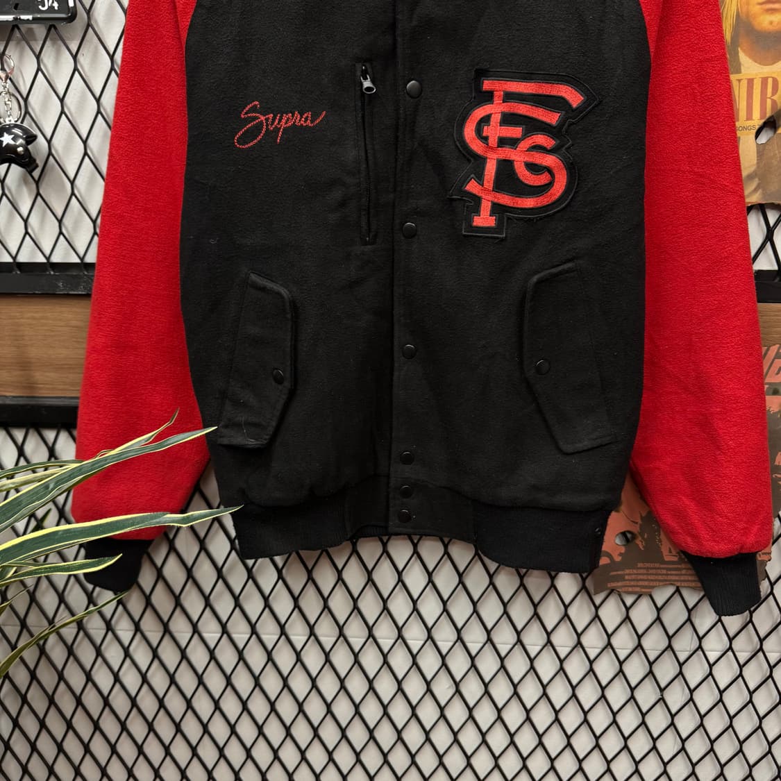 USA VINTAGE 울 바시티 자켓 전면 빅로고 포인투 레드 블랙 상품이미지4