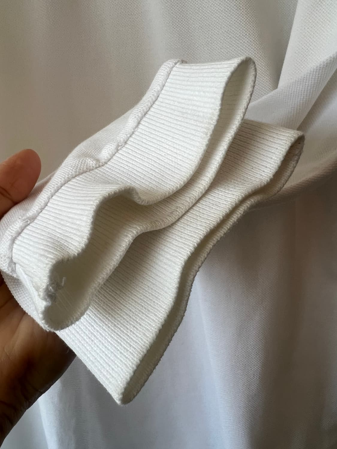 버버리 남성 화이트 카라 긴팔티셔츠 상품이미지7