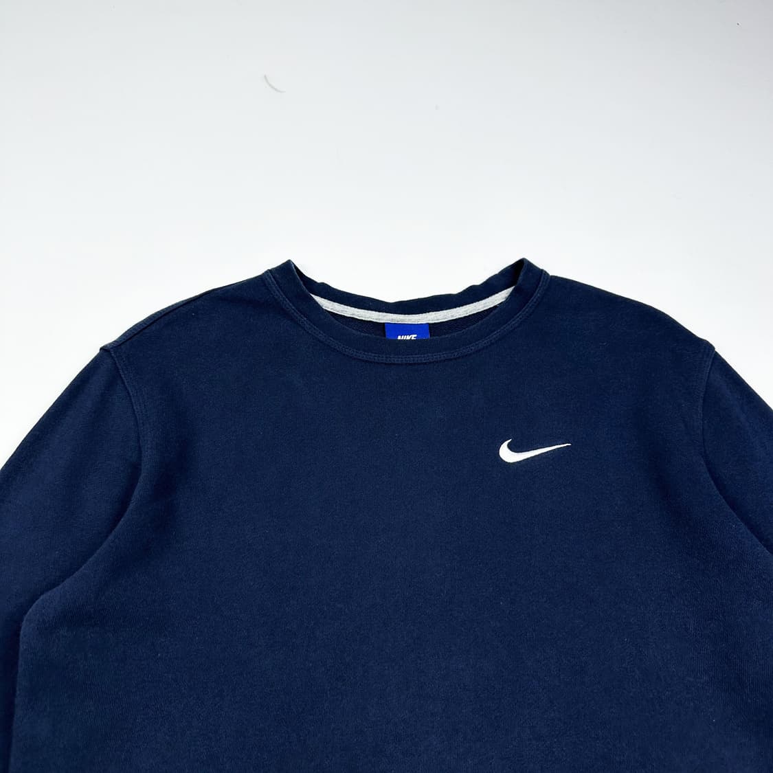 나이키 스우시 네이비 크루넥 맨투맨 (M) 상품이미지1