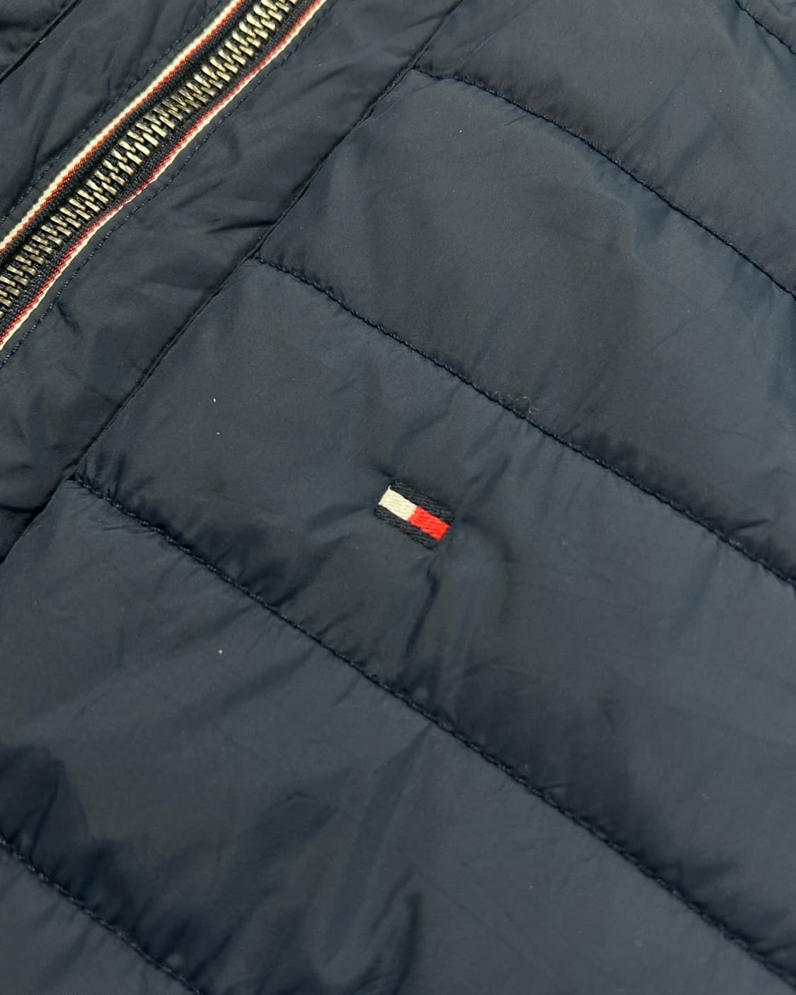 타미힐피거 네이비 경량 패딩 집업 상품이미지6