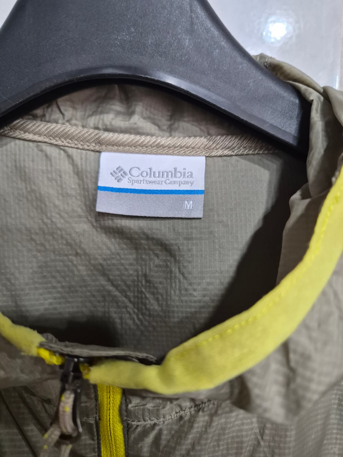 
컬럼비아 바람막이 자켓
 상품이미지4