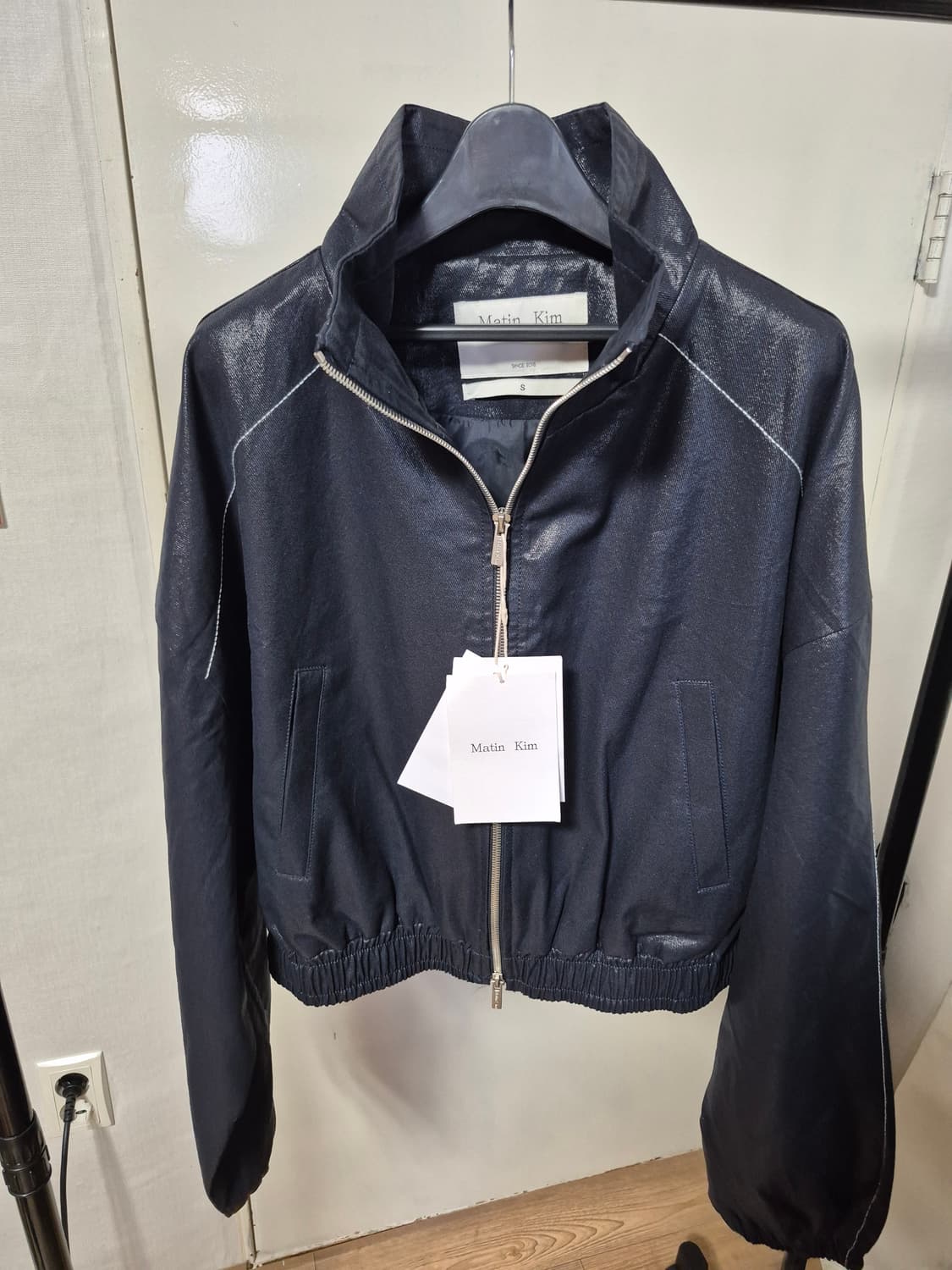 마뗑킴 ROUGH COATING CROP BOMBER 자켓 상품이미지4