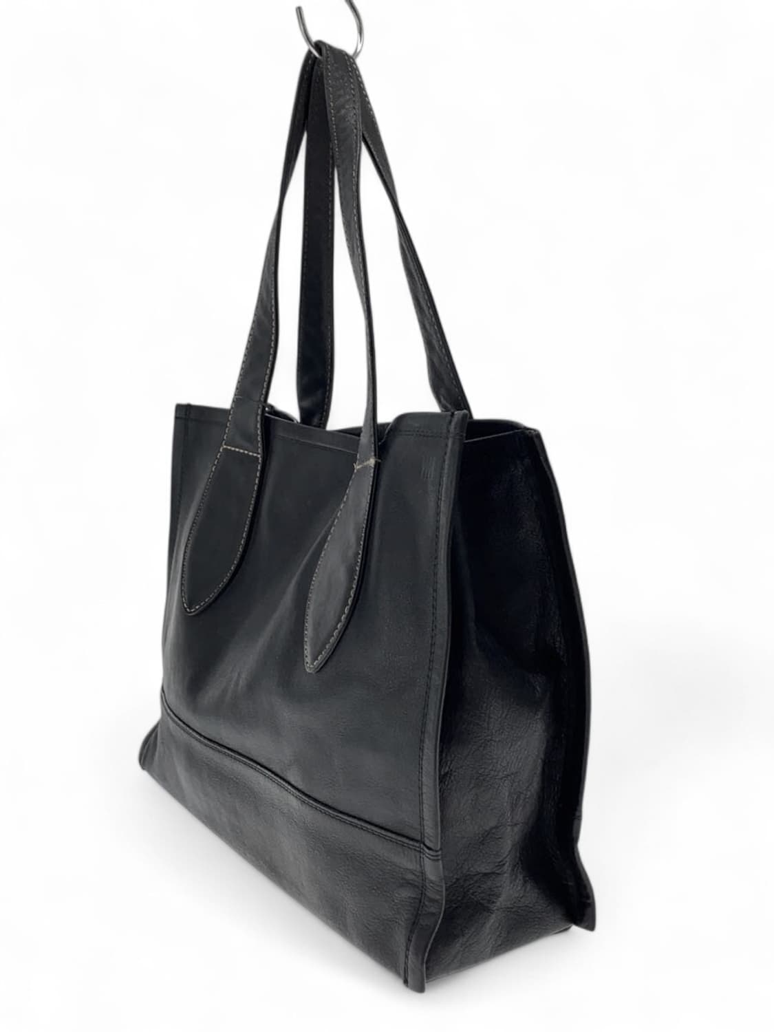 이세이미야케 im product  소가죽 토트백 상품이미지4