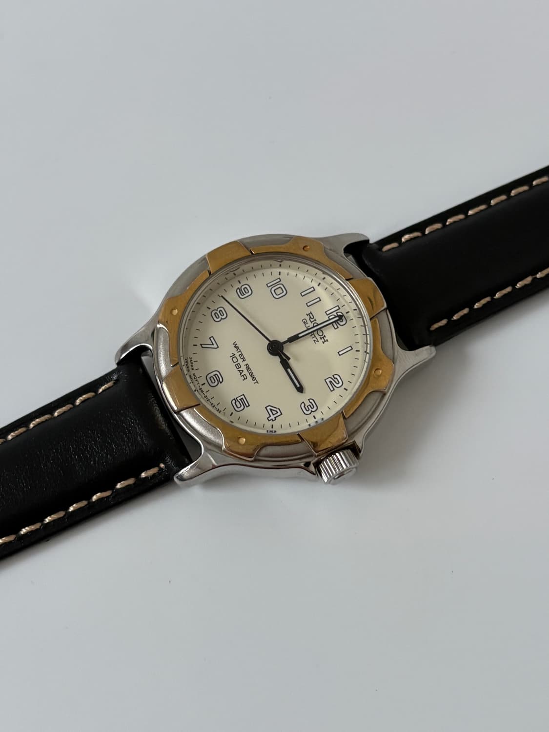 1990s Gold Bezel Cream Dial Quartz 상품이미지4