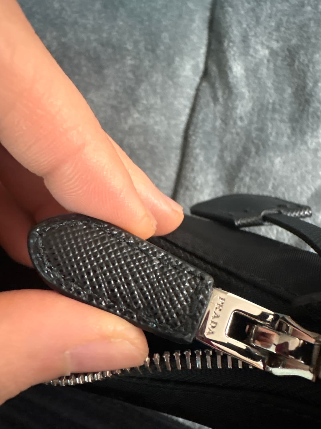 프라다 2005 리에디션 리나일론 호보백 상품이미지8