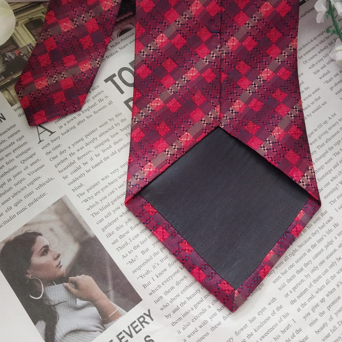 더반(다반) 실크 레드 체크 패턴 넥타이 9.5cm 새상품 K1361
 상품이미지6