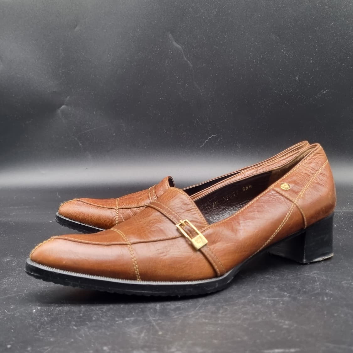 mcm여성구두 36.5 235 굽4 상품이미지1