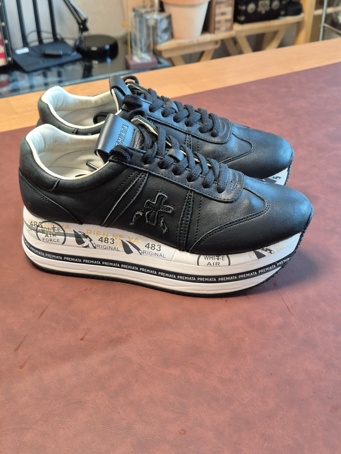 230-235(36) 정품 프리미아타 베스 스니커즈  상품이미지1