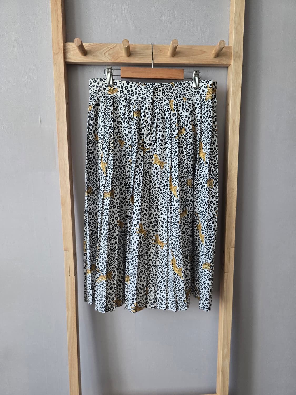 90s 빈티지 골드 레오파드 플리츠 스커트 상품이미지3