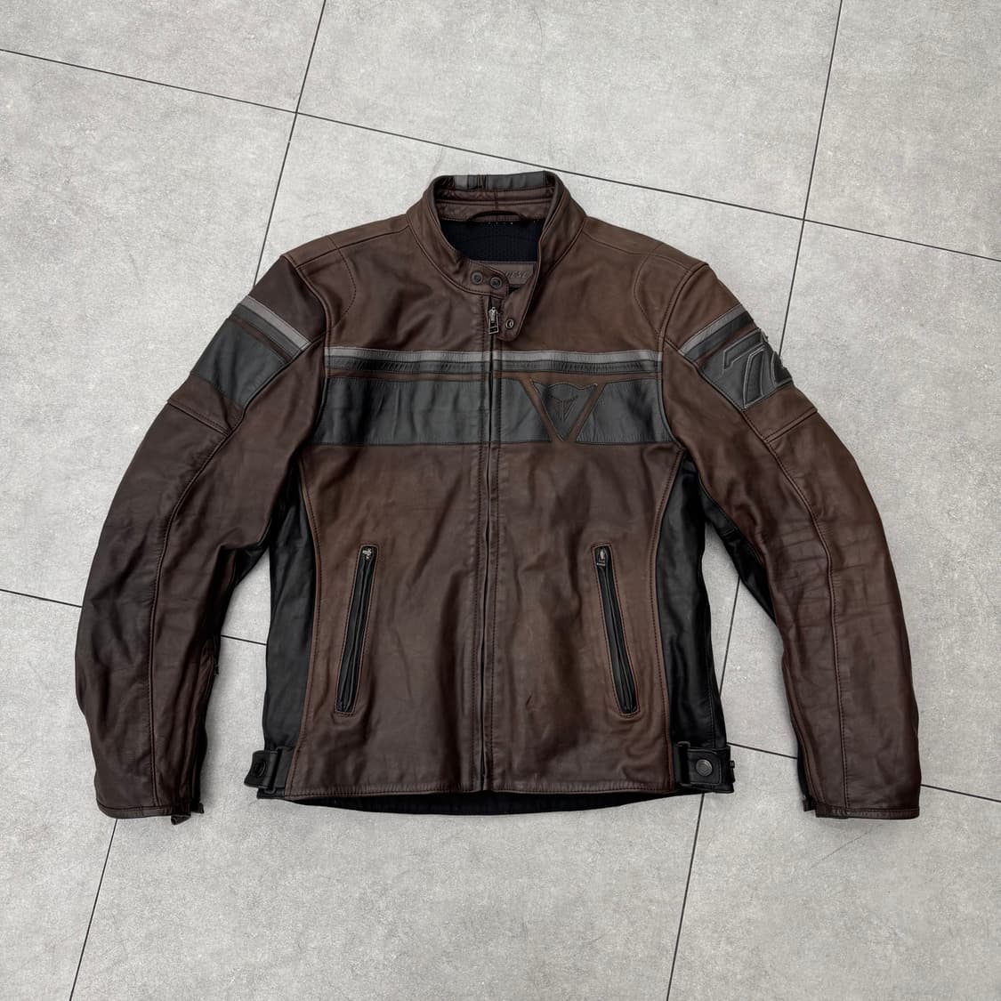 다이네즈 가죽 레이싱 자켓 상품이미지2