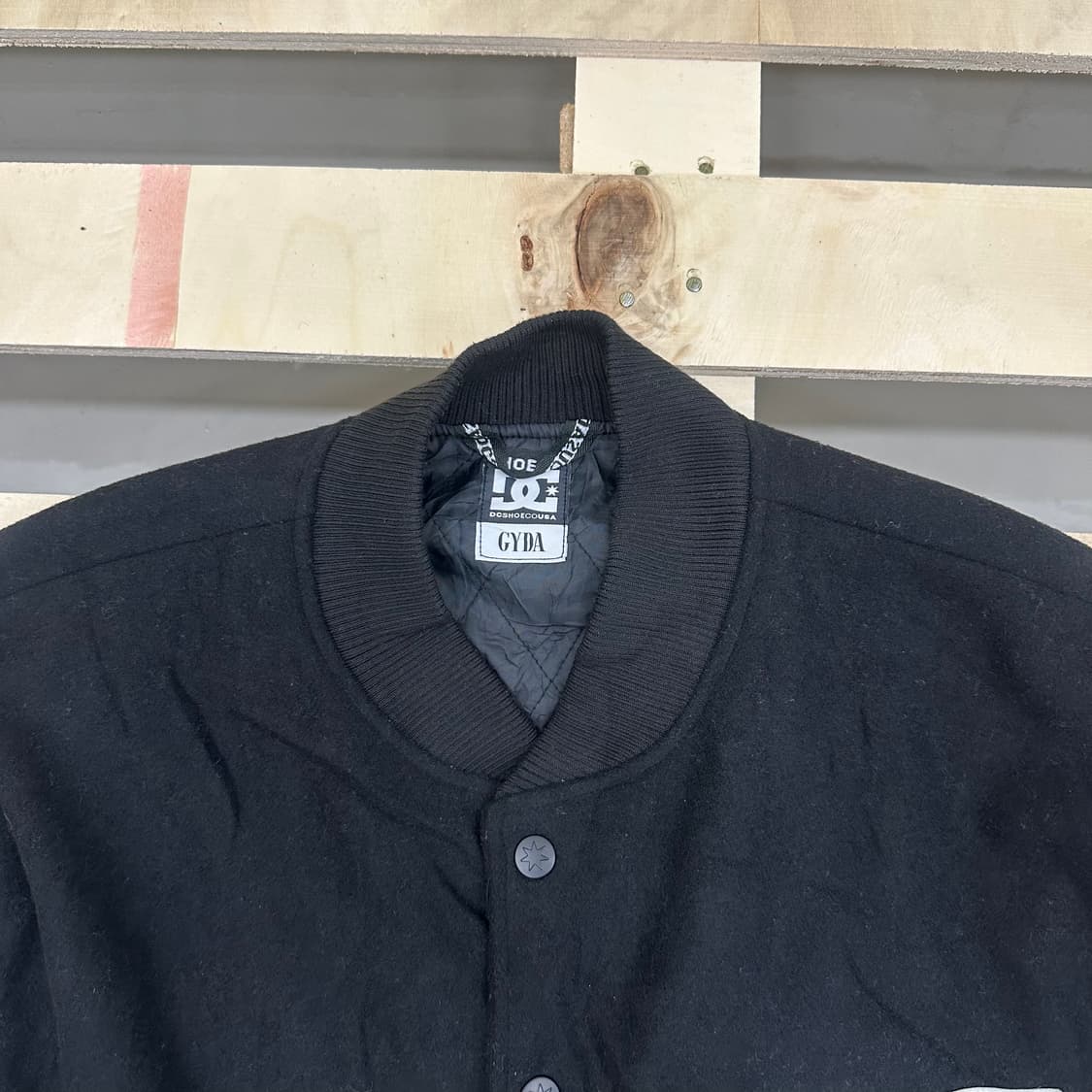 DC Shoes X GYDA 스타디움 자켓 상품이미지5